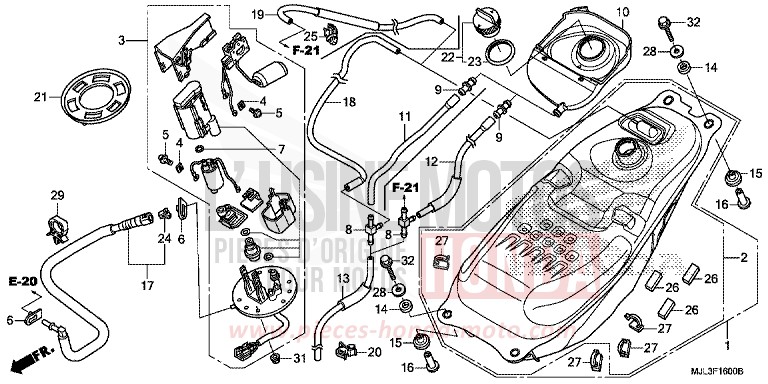 KRAFTSTOFFTANK/KRAFTSTOFFPUMPE von NC750X Schaltgetriebe GRAPHITE BLACK (NHB01) von 2014